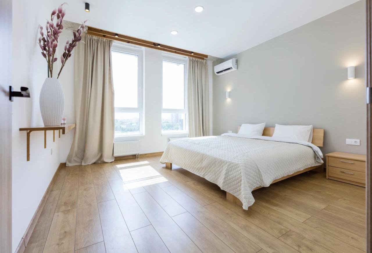 Nyvky Like Home - Nyvky Park - Apt 45 Киев Екстериор снимка